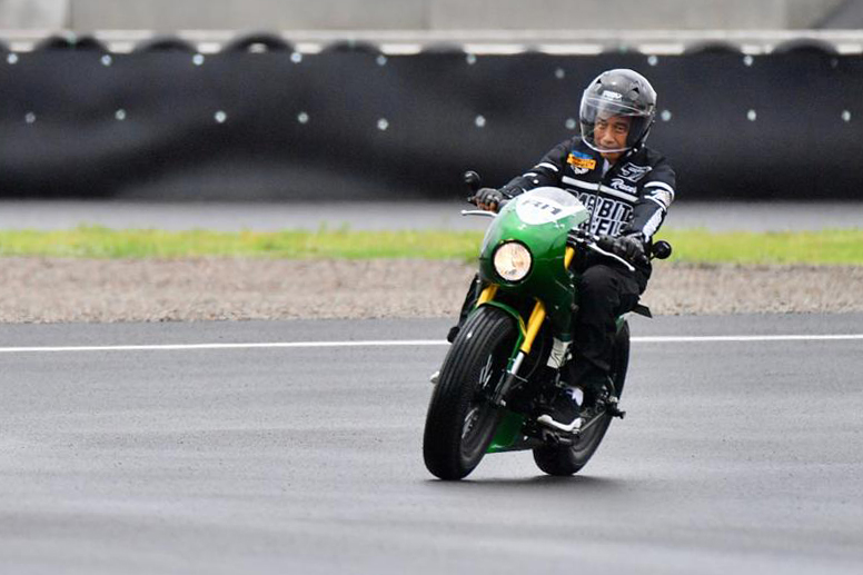 Presiden Jokowi Balapan di Sirkuit Mandalika