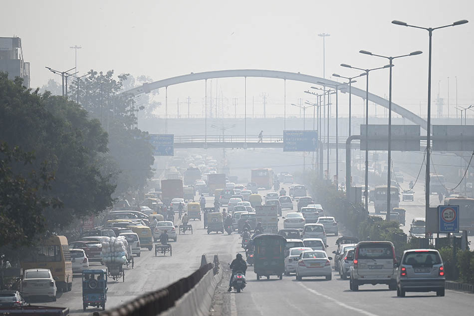 Kabut Asap Beracun Perburuk Polusi Udara di India