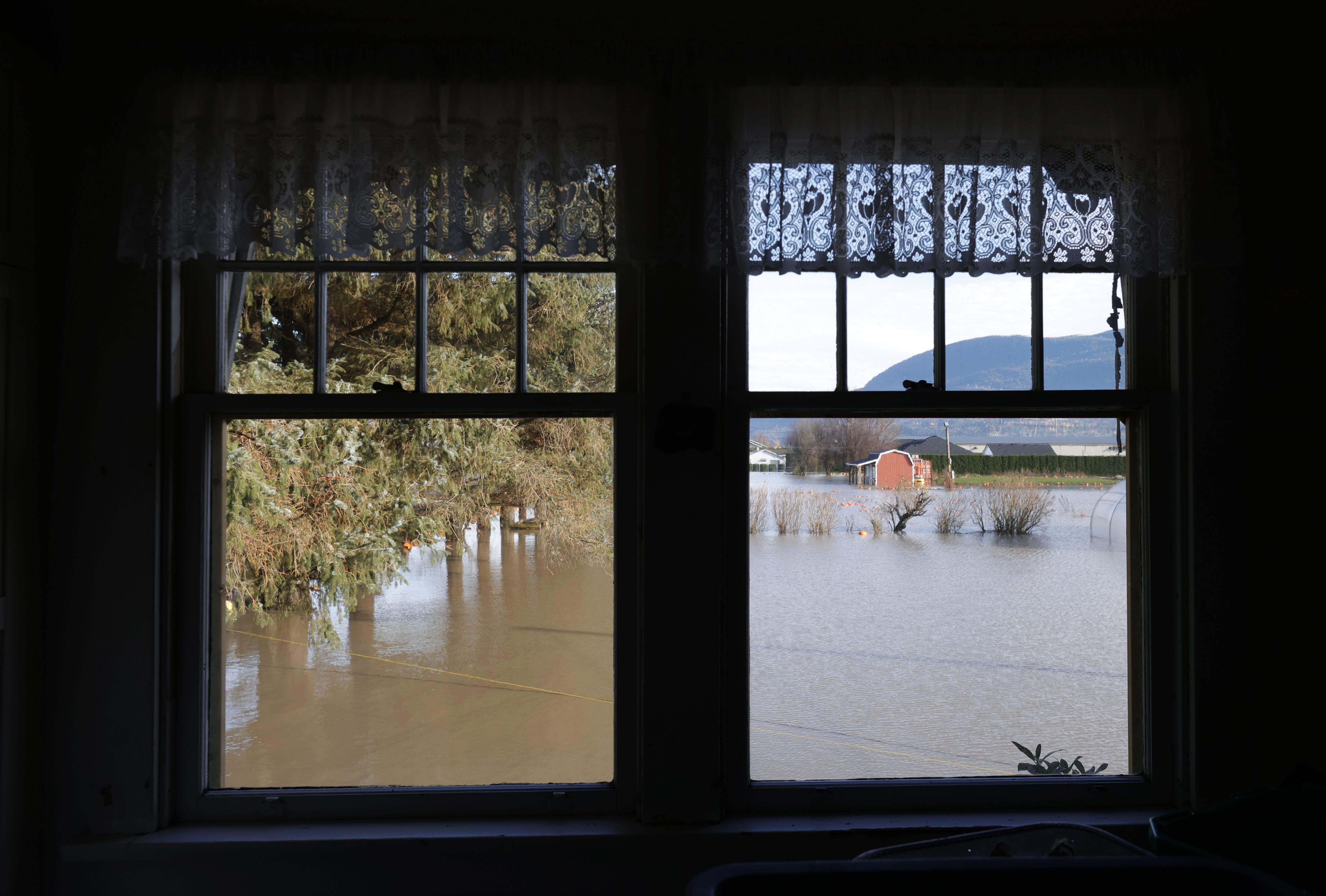 Sepekan Banjir Besar dan Tanah Longsor di Kanada