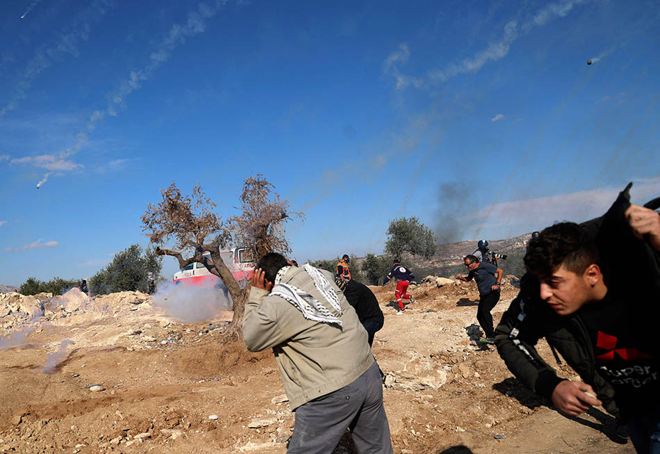 Protes Pembangunan Ribuan Permukiman Baru di Tepi Barat
