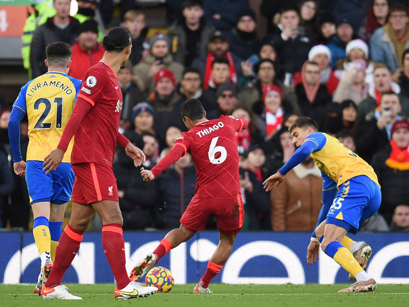 The Reds Pesta Gol Ke Gawang Southampton