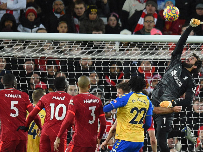 The Reds Pesta Gol Ke Gawang Southampton