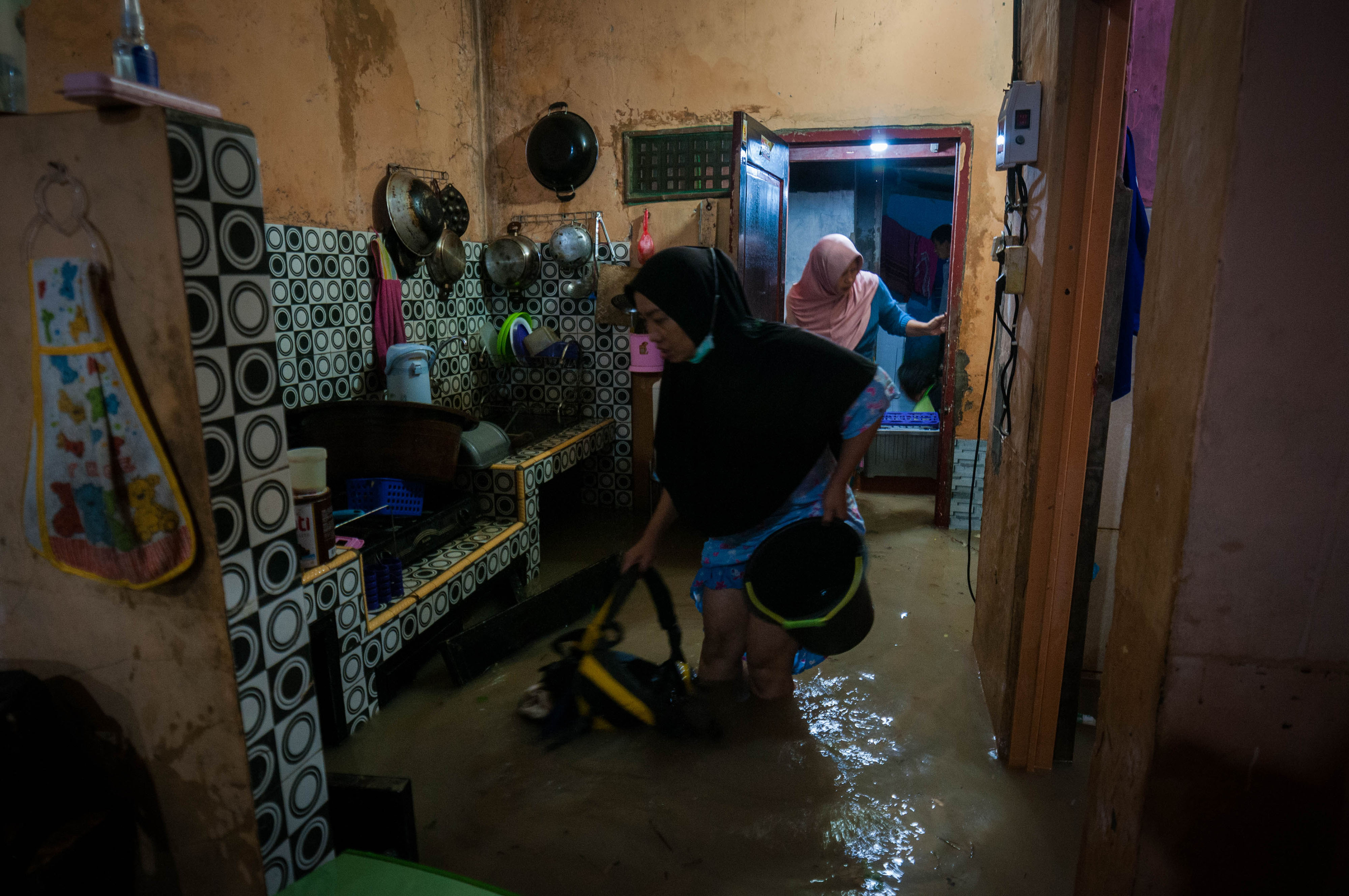 Banjir Rendam Seratusan Rumah di Rangkasbitung 