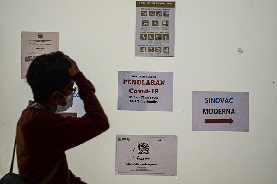 Vaksinasi COVID-19 di Indonesia Capai 200 Juta Suntikan