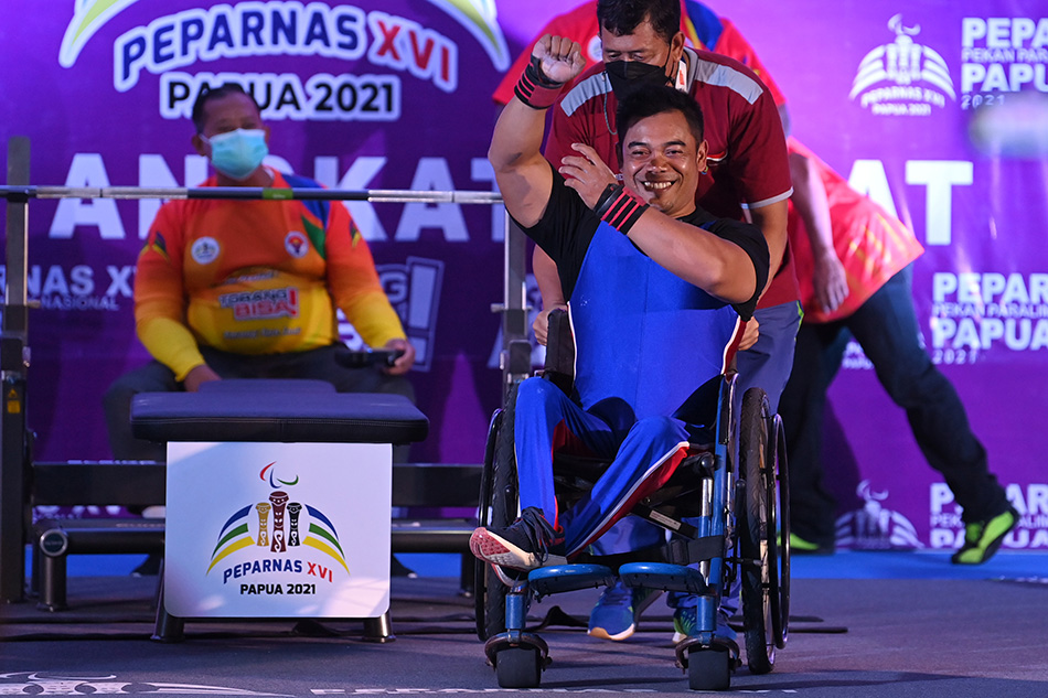  Final Angkat Berat 59 Kg Putra Peparnas