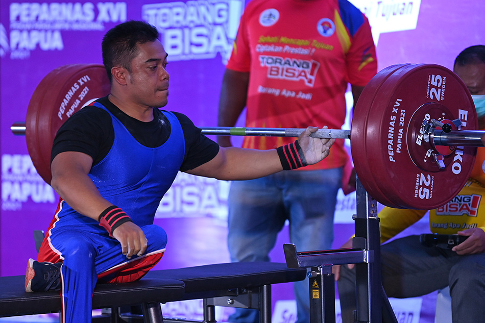  Final Angkat Berat 59 Kg Putra Peparnas