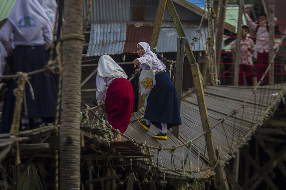 Jembatan Gantung Rusak