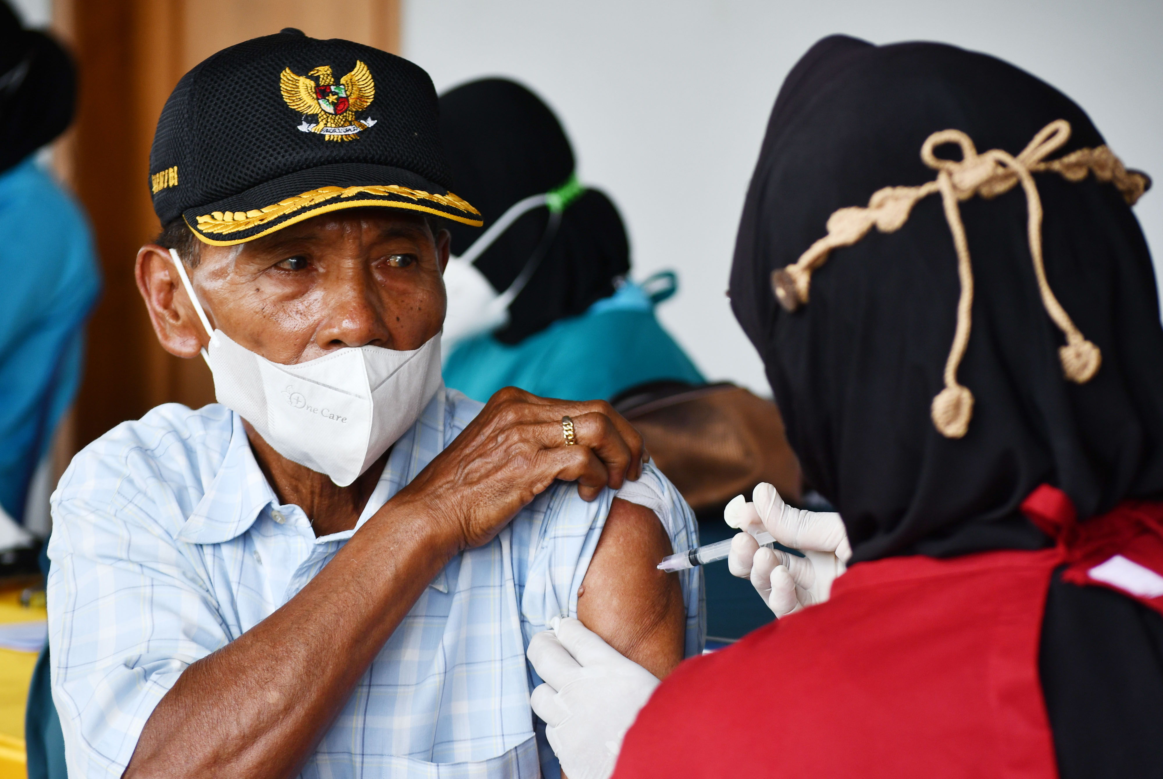 Serbuan Vaksinasi Covid-19 Masyarakat Maritim