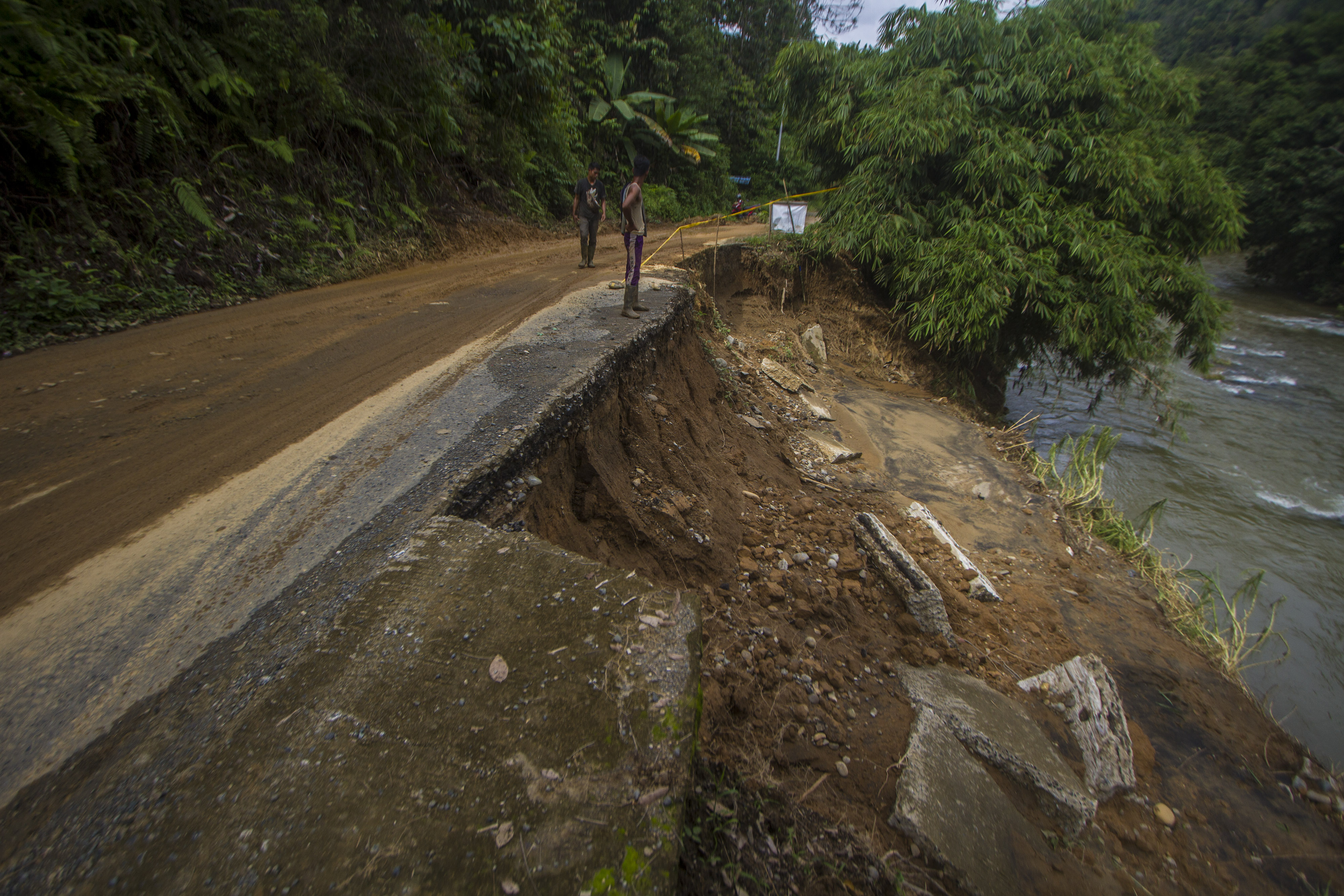 Tanah Longsor di Kabupaten Hulu Sungai Tengah