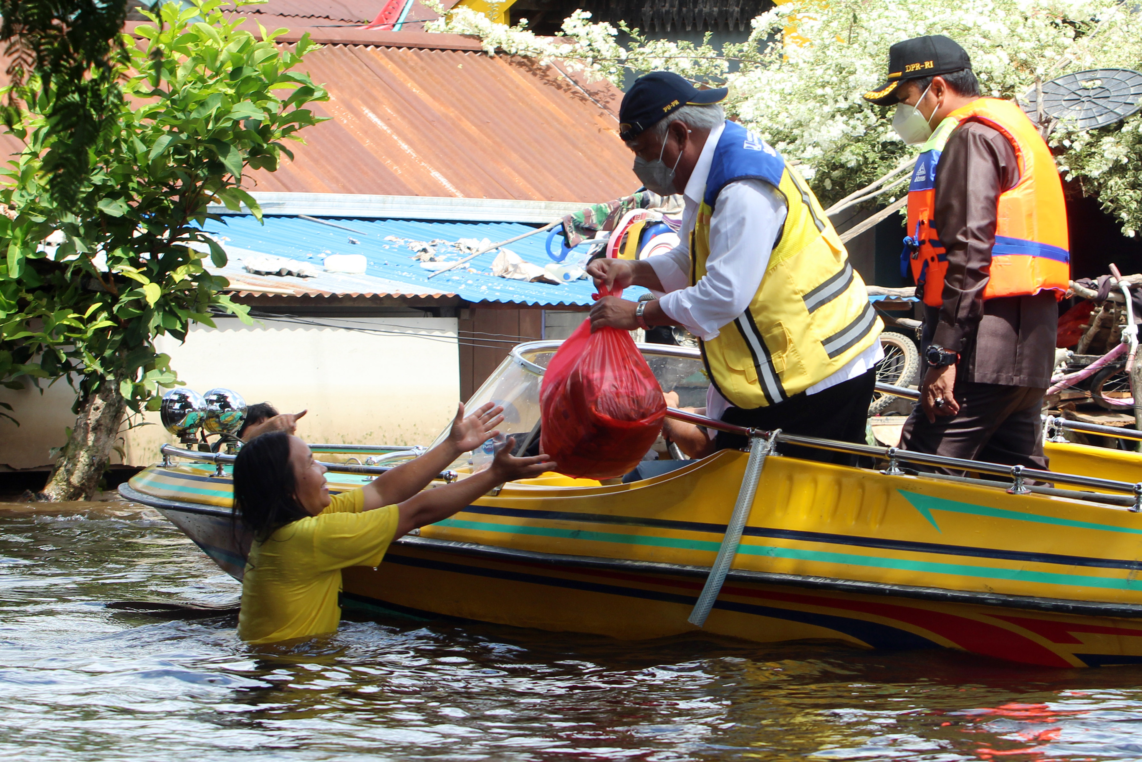 Menteri PUPR Tinjau DAS Sintang
