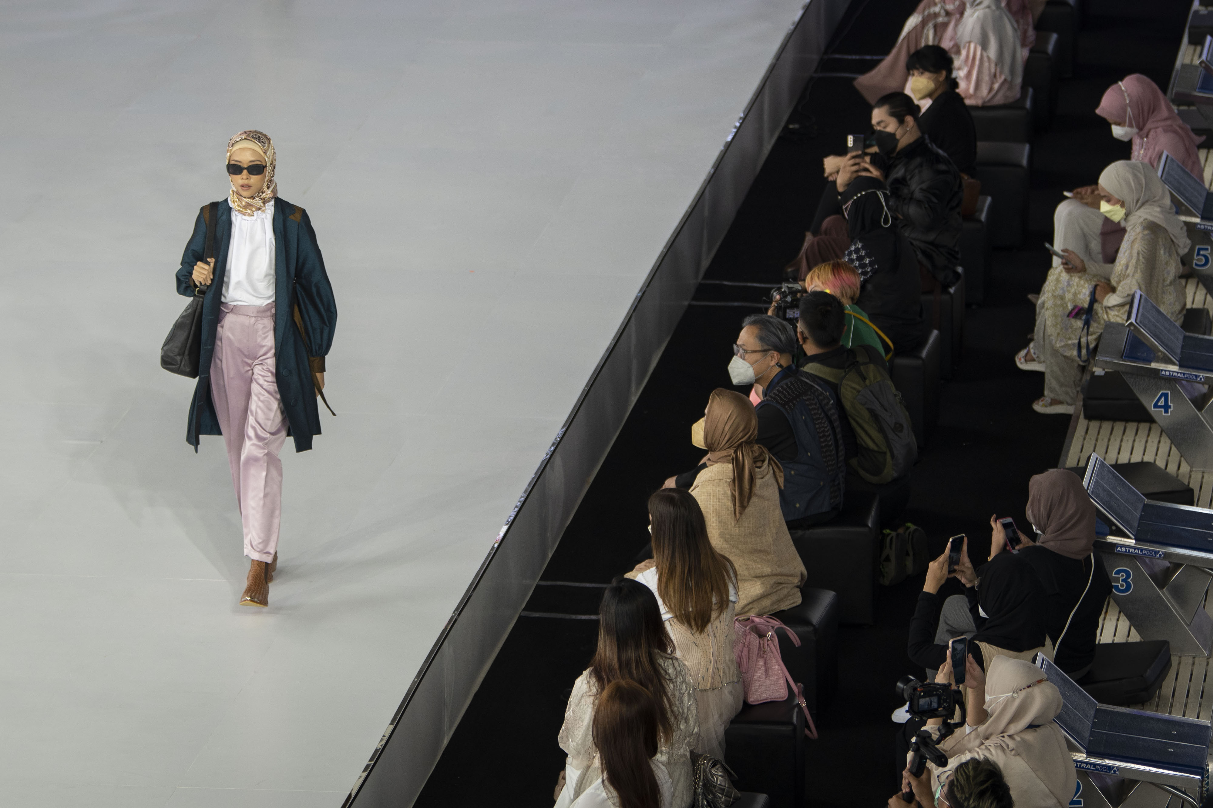 Embracing Jakarta Muslim Fashion Week