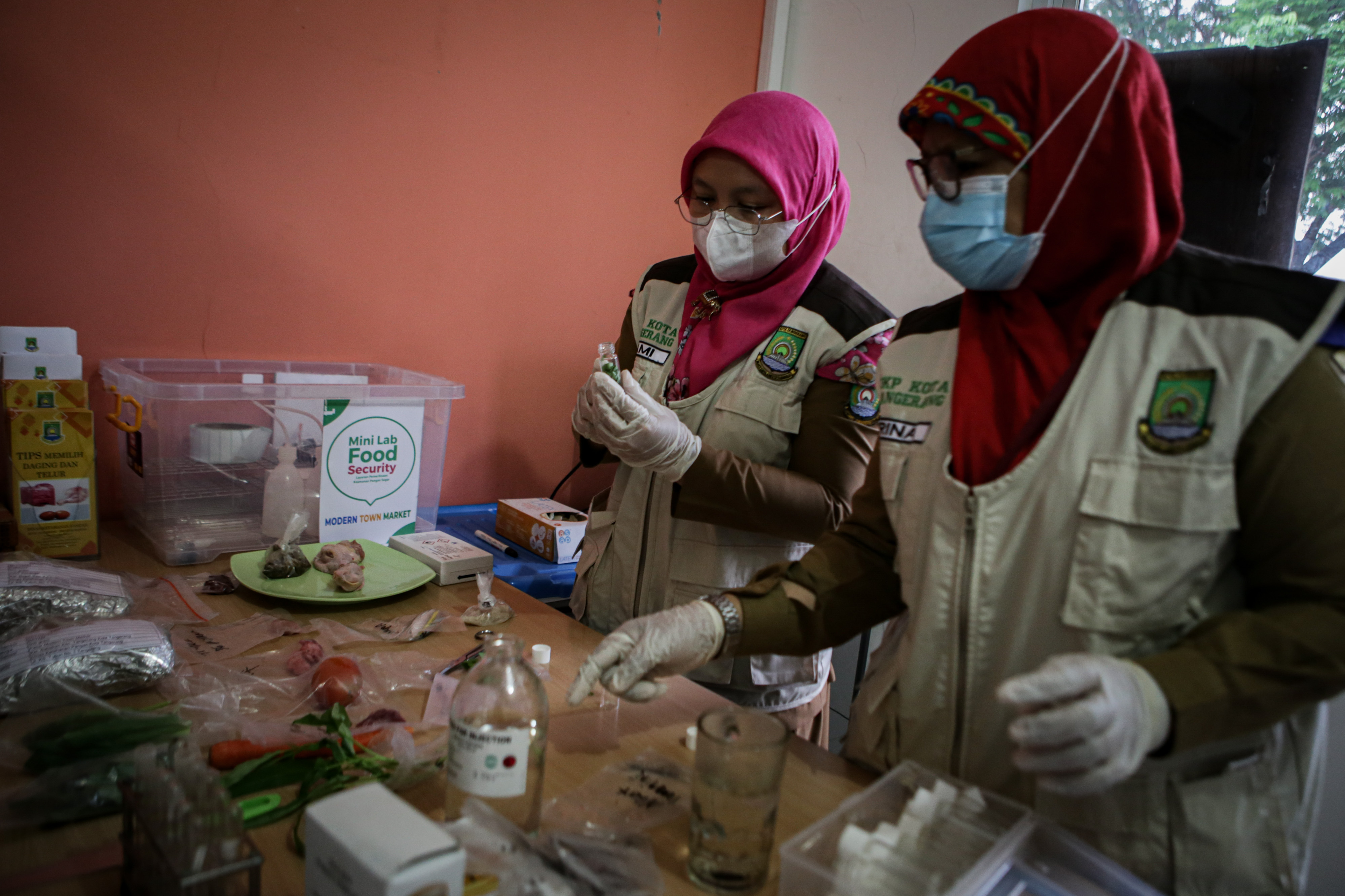 Pengawasan Keamanan Pangan di Tangerang