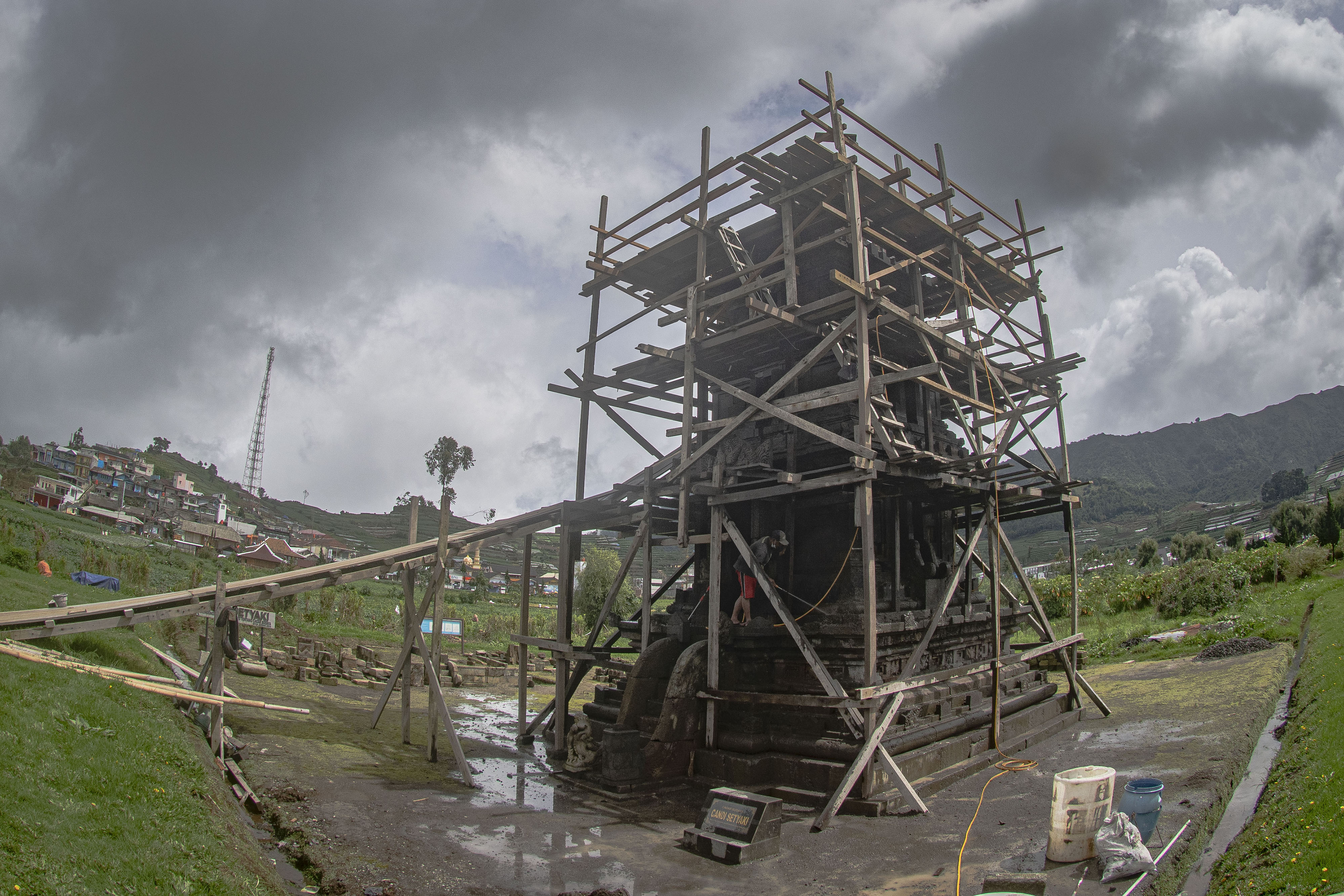 Geliat Pariwisata di Dieng