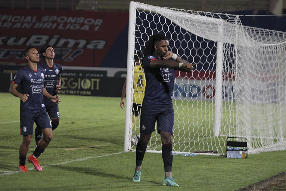 Arema FC menang atas Barito Putera