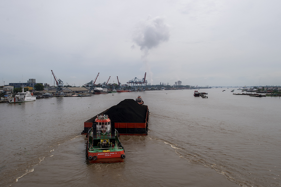 Retribusi Angkutan Batu Bara di Sungai Musi 