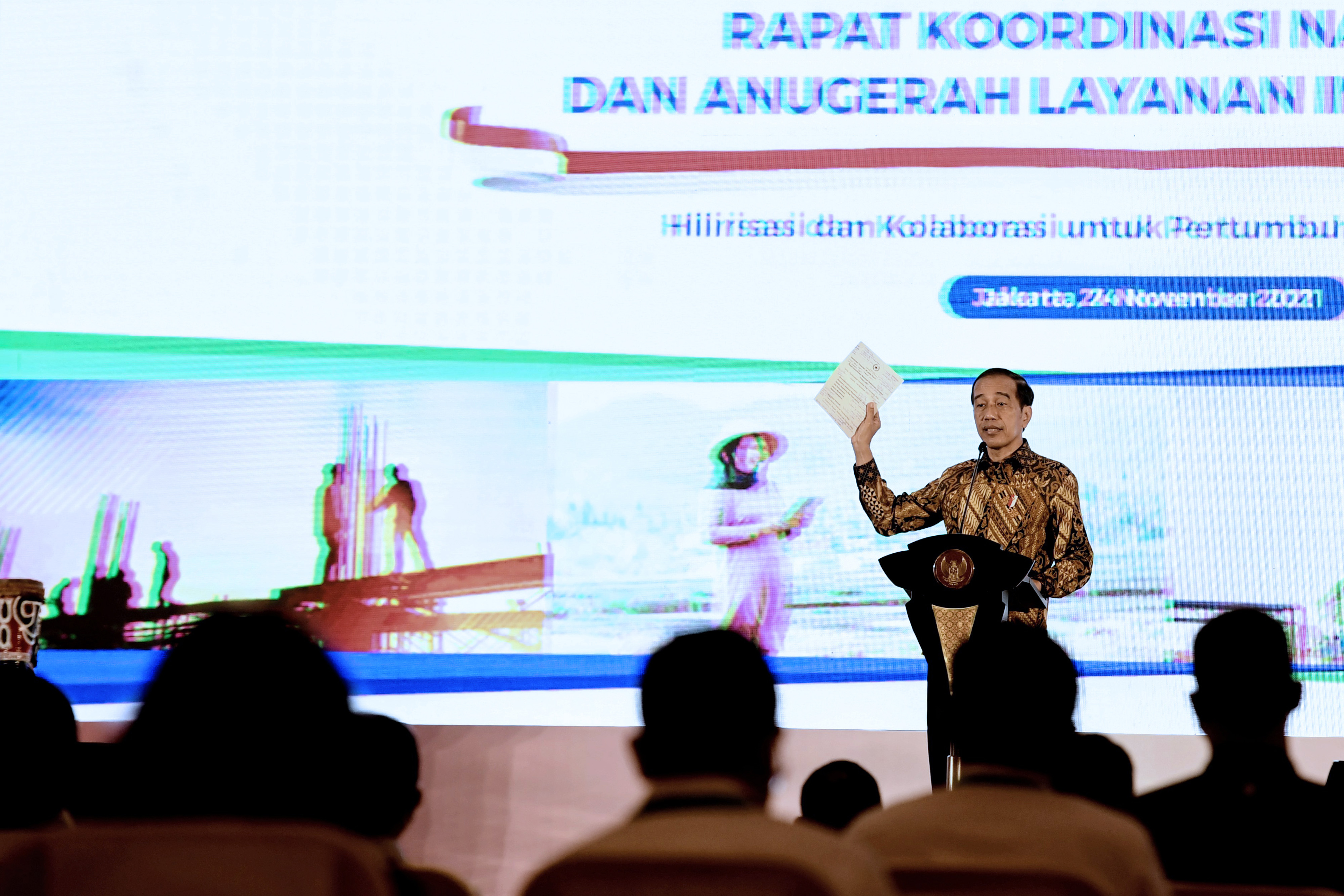 Rakornas dan Anugerah Layanan Investasi 2021