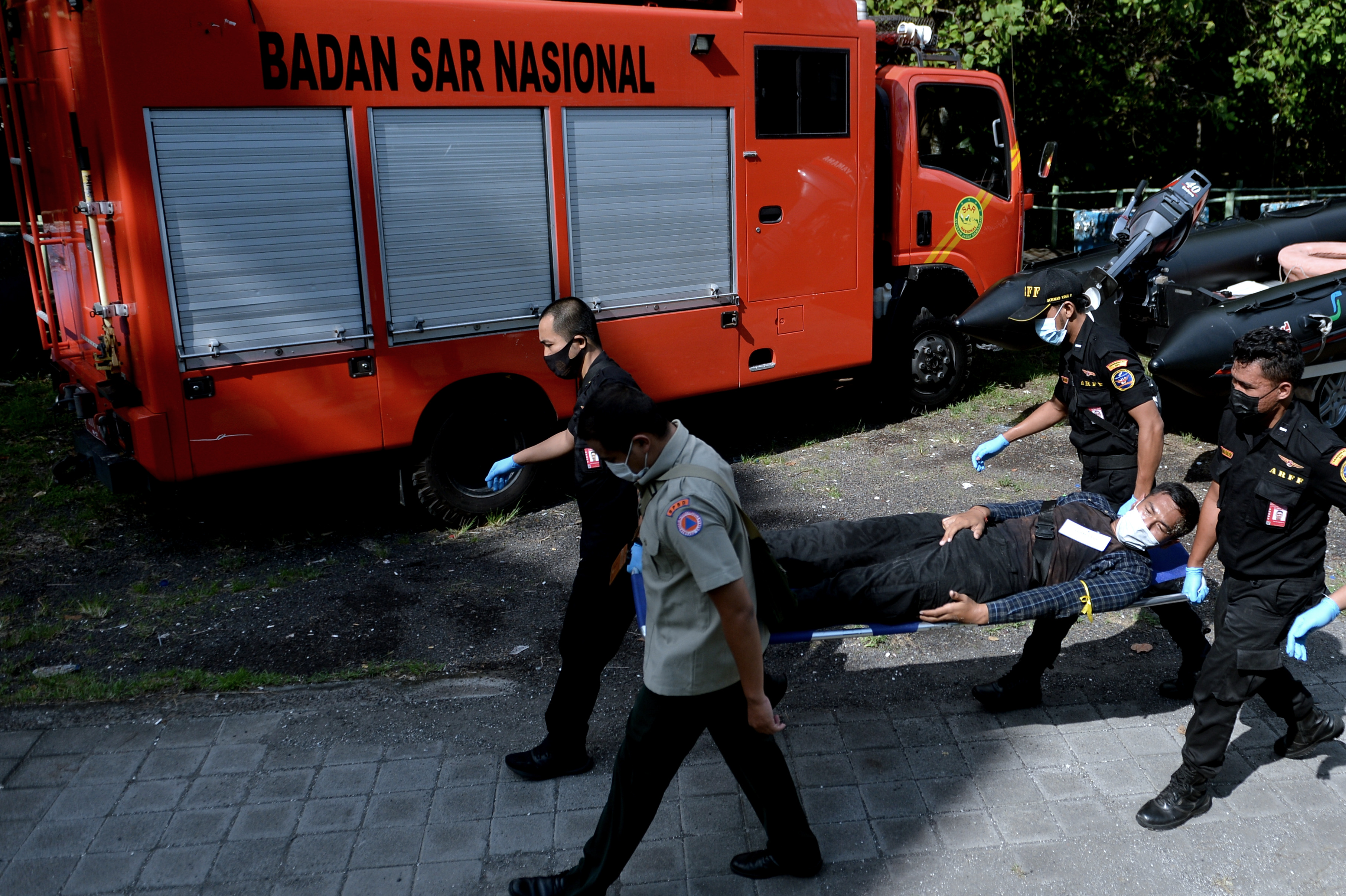 Simulasi Penanganan Kecelakaan Pesawat