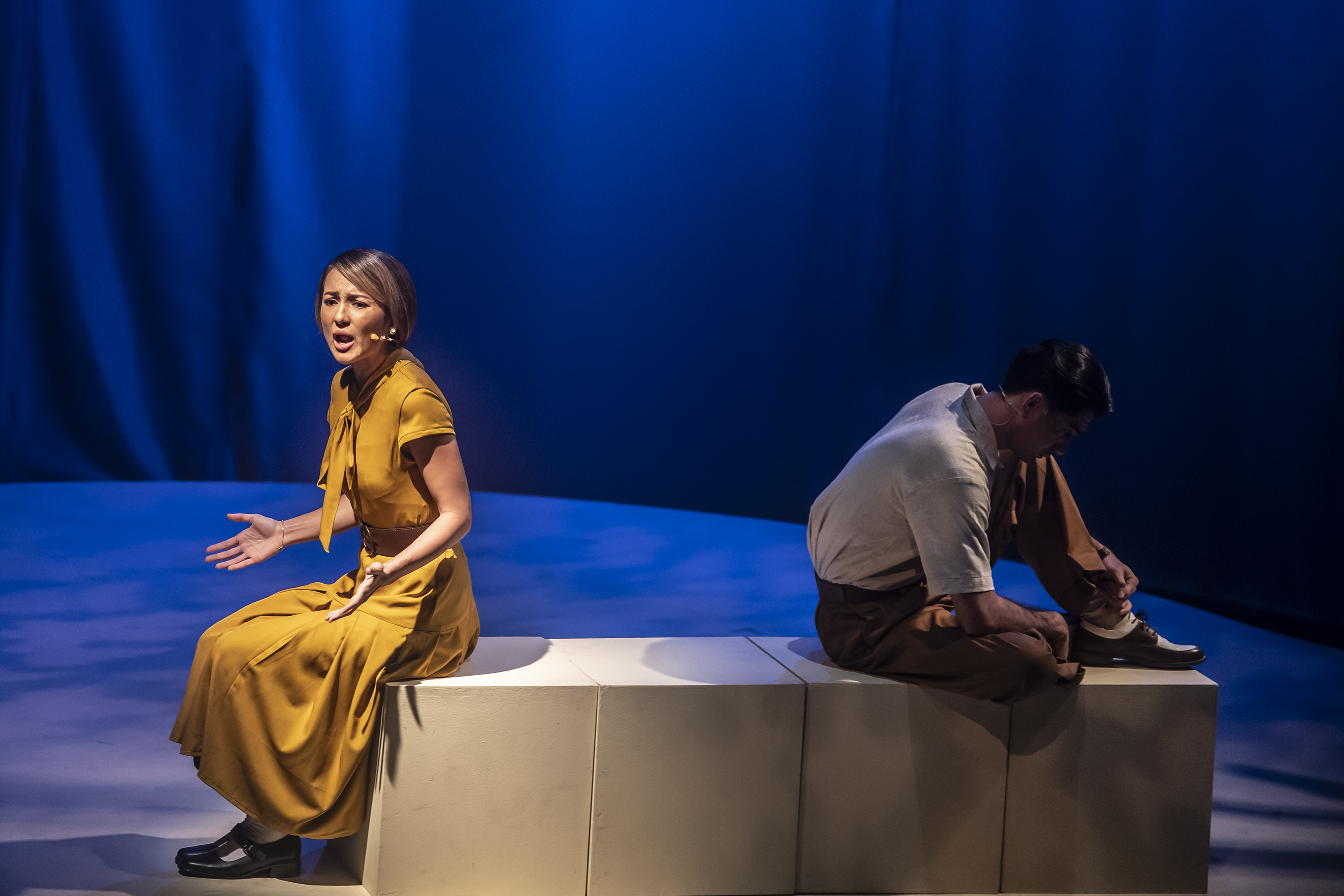 Pementasan Mereka Yang Menunggu Di Bandara Naira