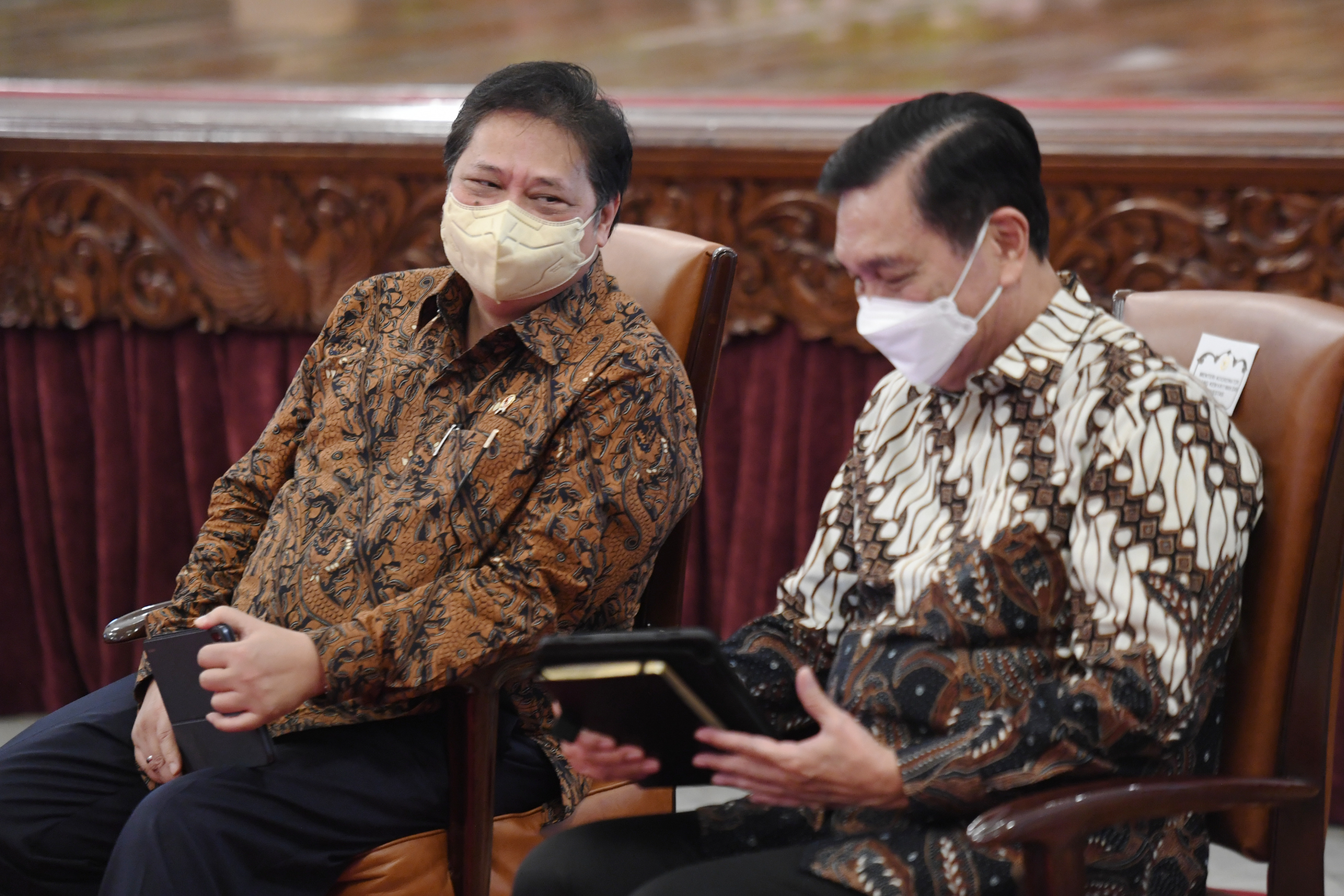 Rapat Terbatas Evaluasi PPKM