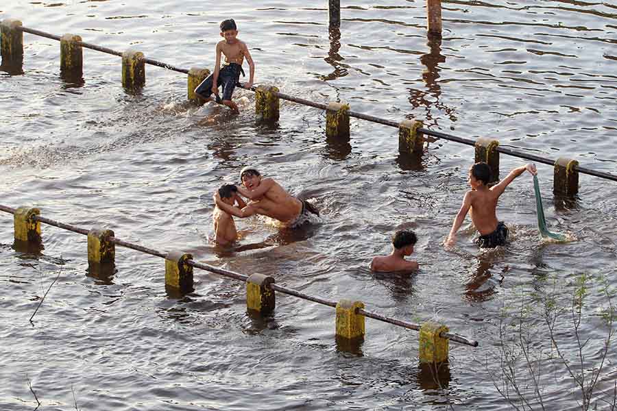 Daerah Tangkapan Air di Hulu Berkurang Menjadi Penyebab Banjir 
