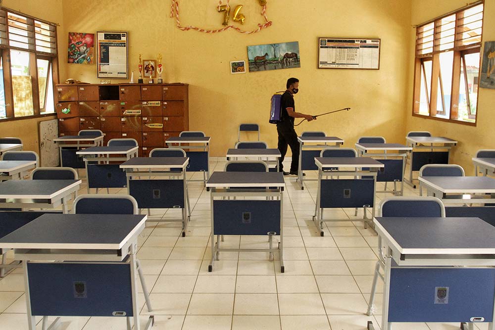 Pembelajaran Tatap Muka di Kecamatan Pancoran Mas Dihentikan