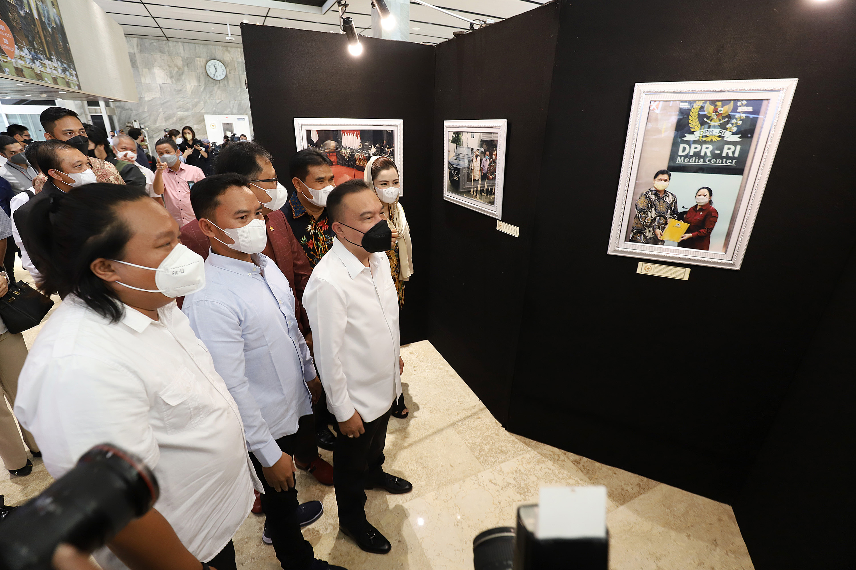 Bersatu Melawan Pandemi Lewat Pameran Foto