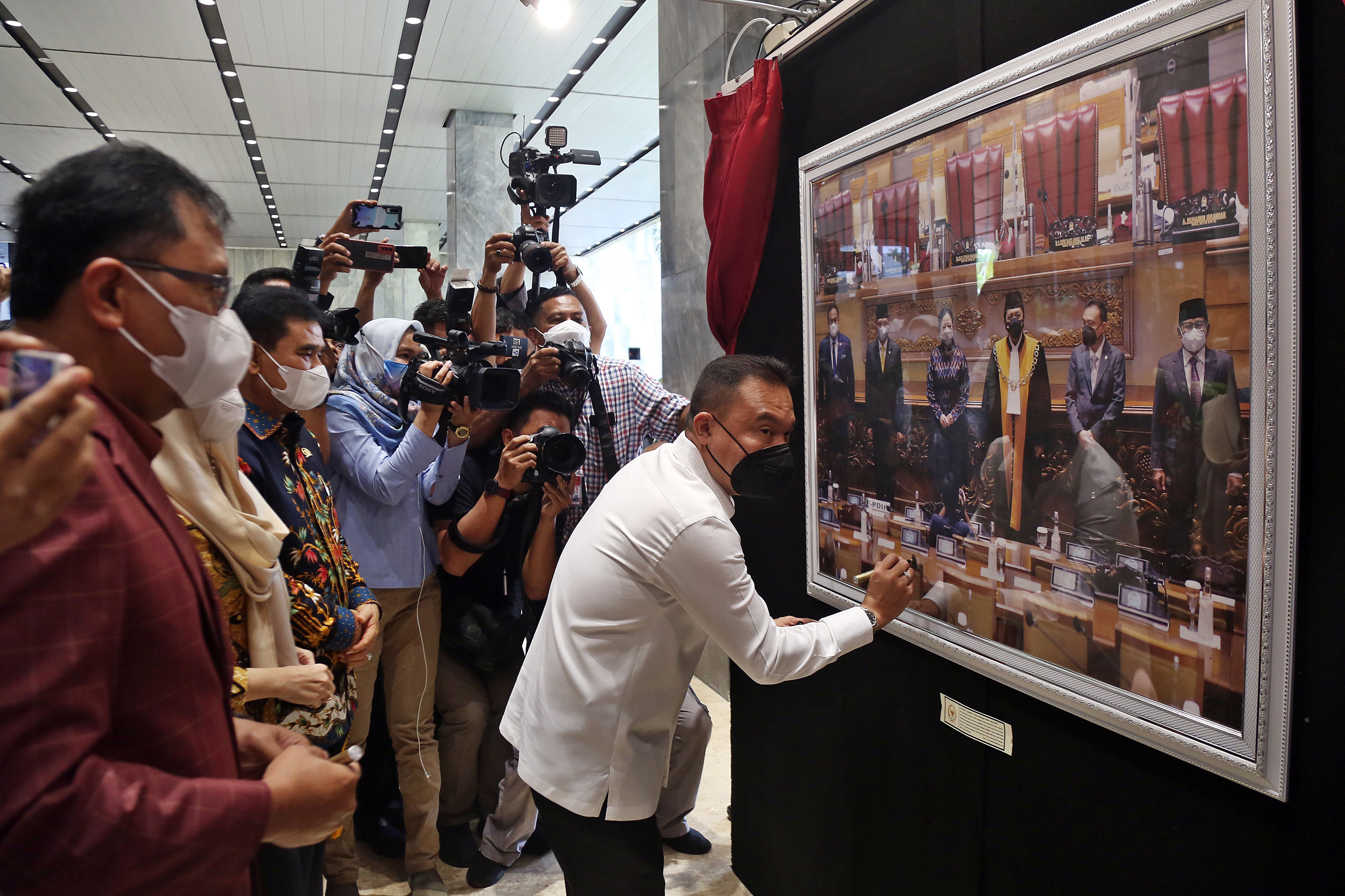Bersatu Melawan Pandemi Lewat Pameran Foto