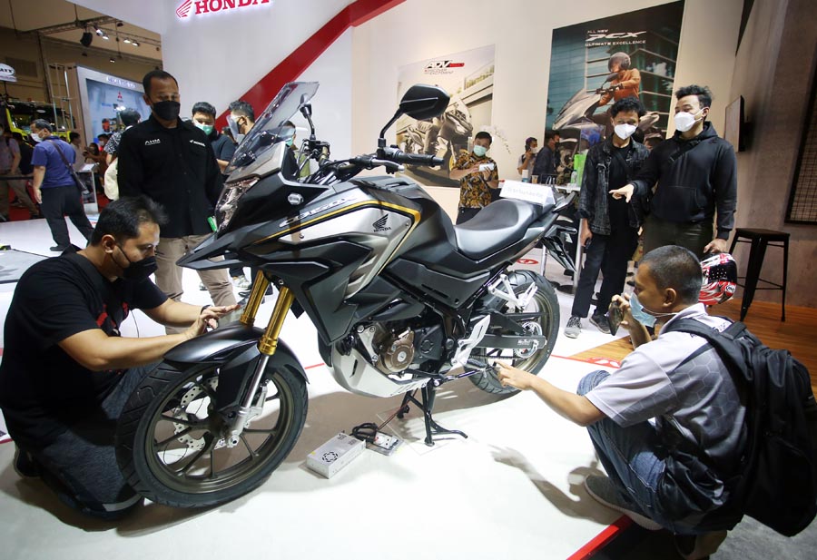 Honda Luncurkan Motor Sport Adventure Turing 150 Cc 