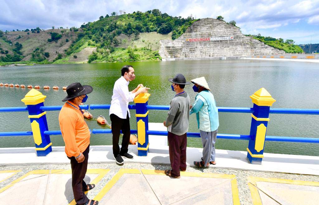 Presiden Jokowi Resmikan Bendungan Karalloe 