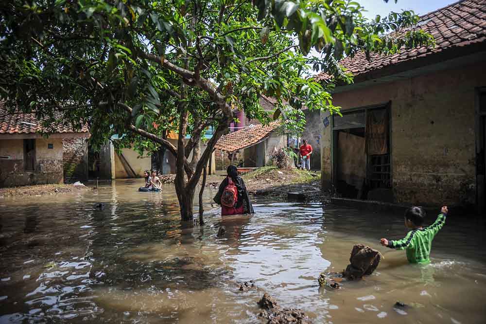 Sungai Citarum Kembali Meluap