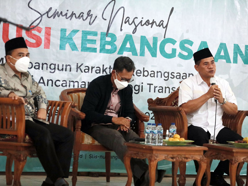 Seminar Menghadapi Ancaman Ideologi Trans Nasional