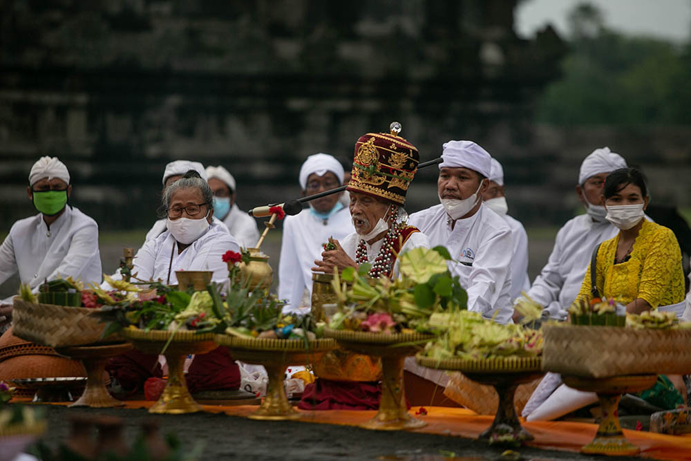 Upacara Abhiseka di Candi Prambanan