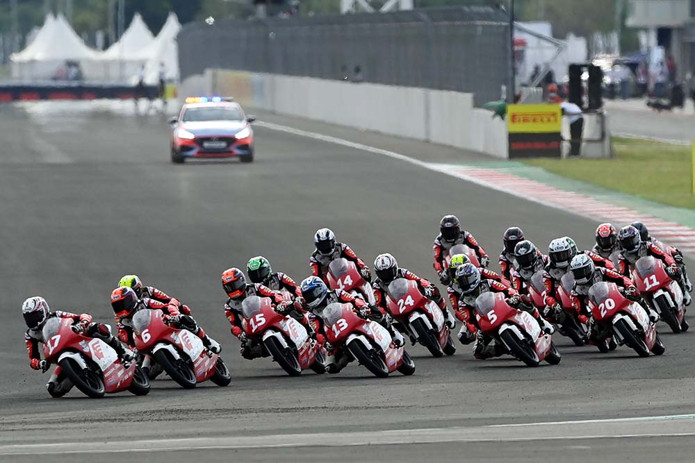 Furusato Juara 1 Race Pertama Balapan IATC 