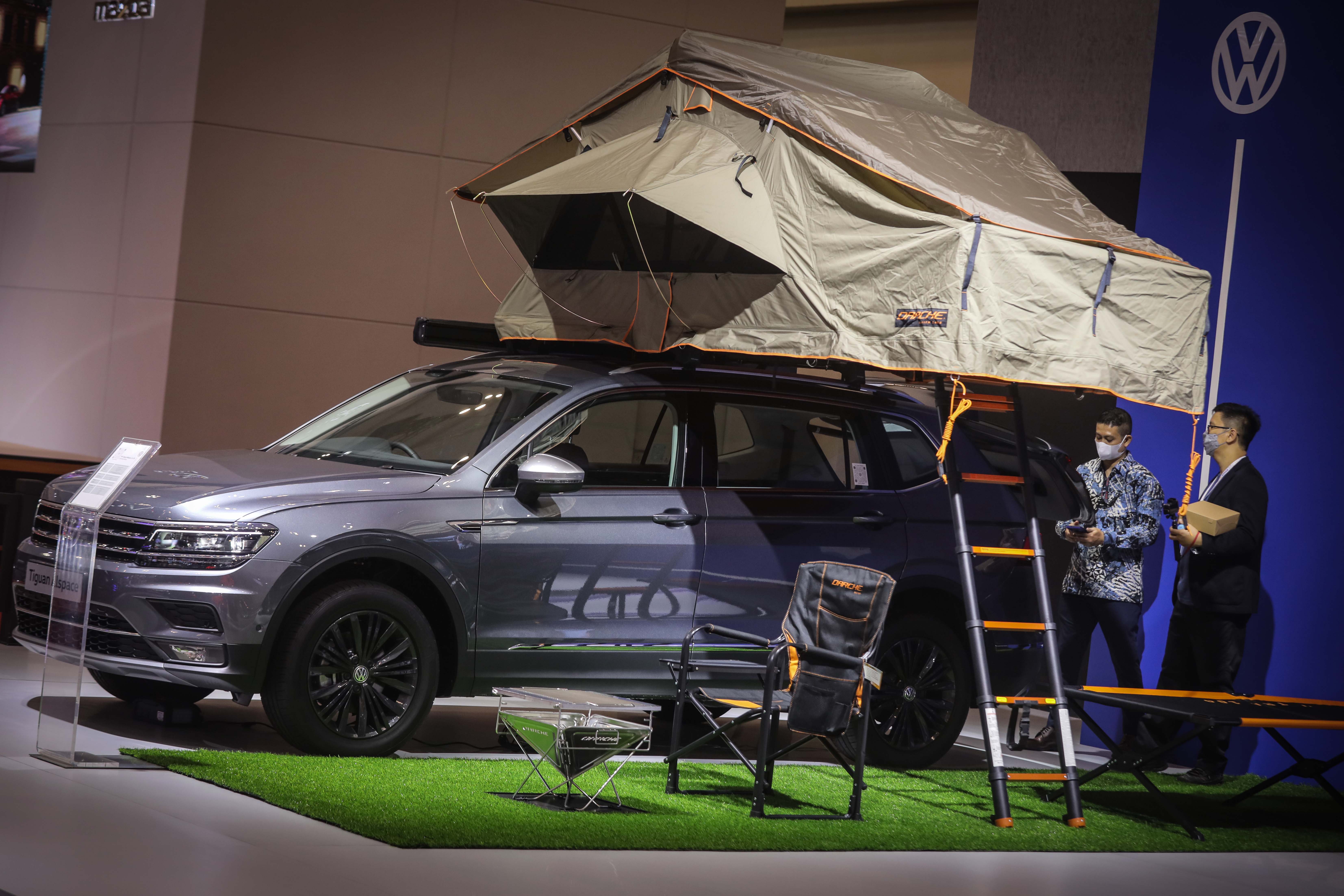 Camping di Atas Mobil