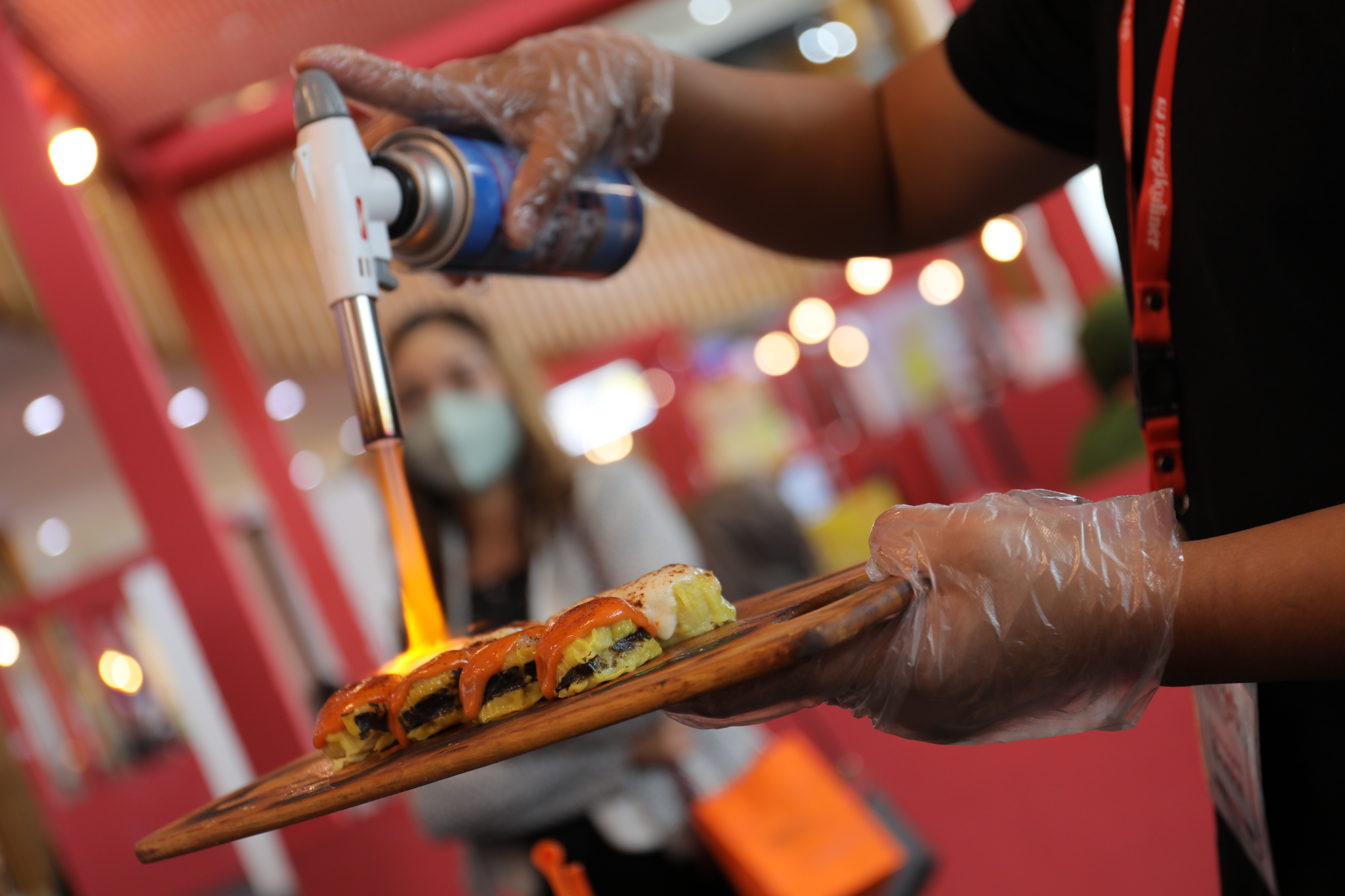 Mencicipi Makanan Hits di Pergikuliner Festival Kekinian 