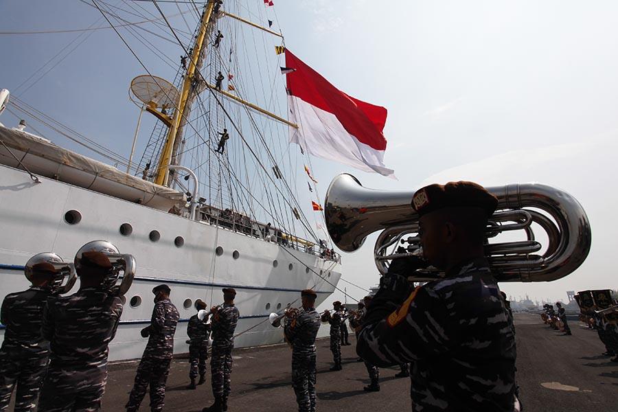 KRI Bima Suci Kembali ke Surabaya Setelah 99 Hari Melaut 