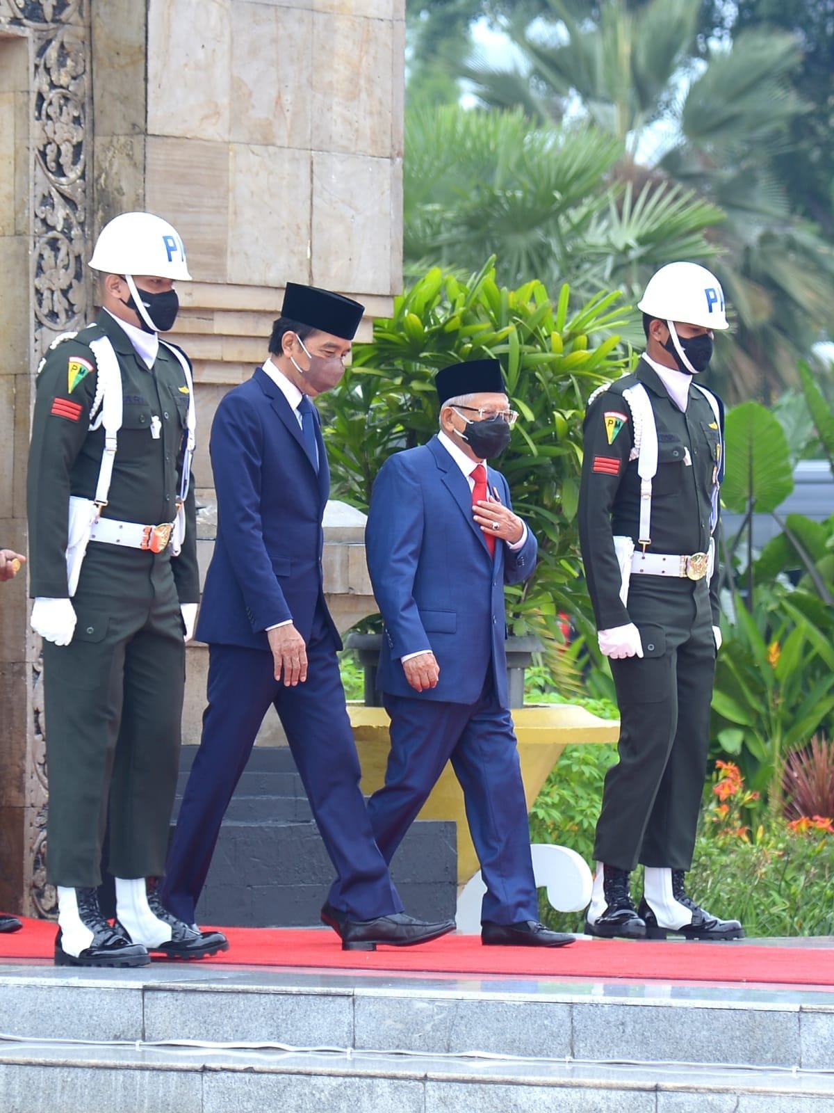 Upacara Ziarah Nasional Hari Pahlawan Nasional 2021 