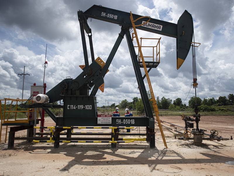 Mengembalikan Kejayaan Blok Rokan