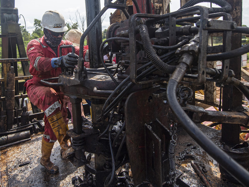 Mengembalikan Kejayaan Blok Rokan
