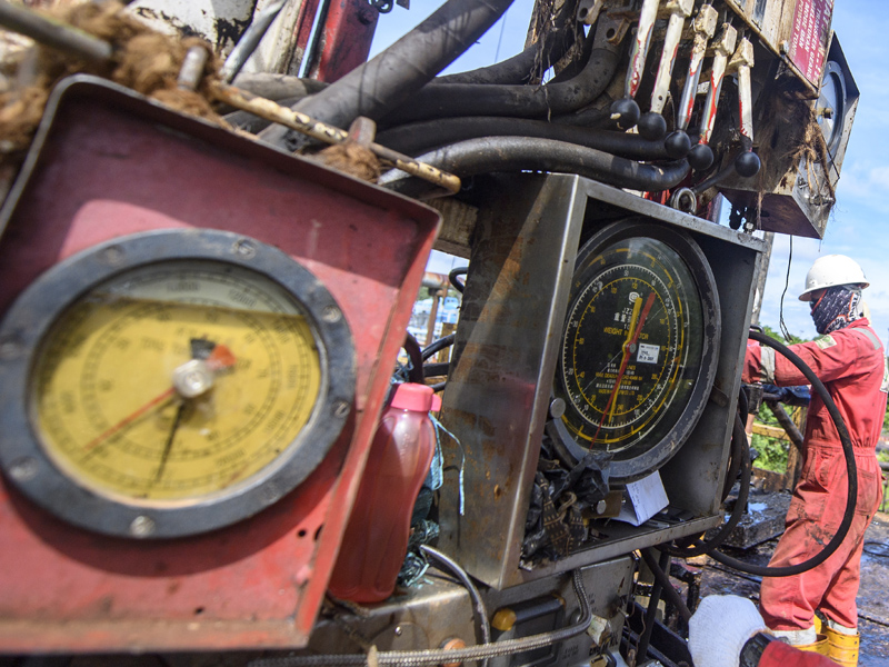 Mengembalikan Kejayaan Blok Rokan