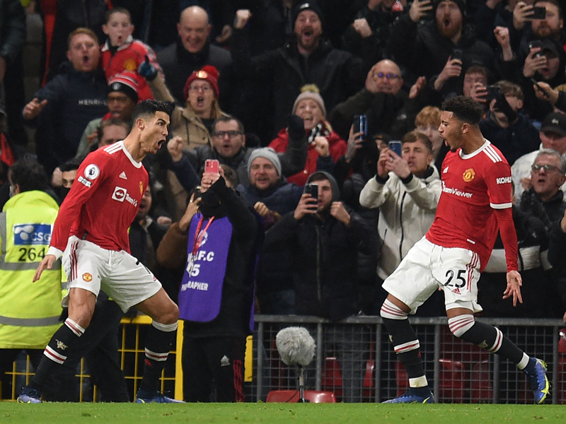 Setan Merah Tundukkan Arsenal