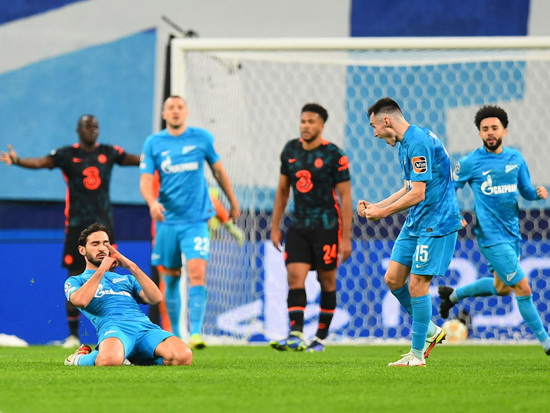 Zenit Tahan Imbang Chelsea
