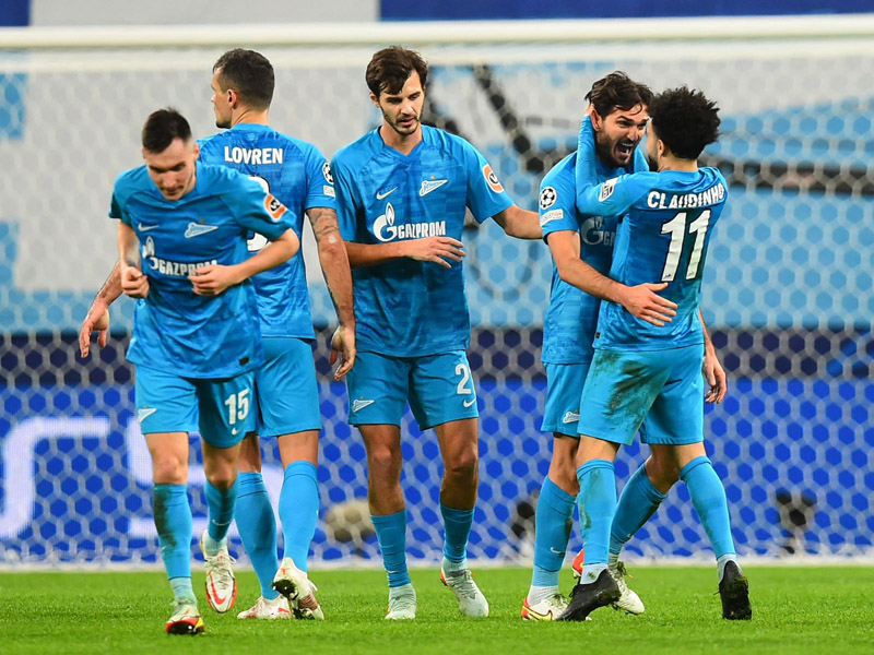 Zenit Tahan Imbang Chelsea