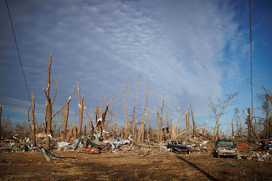 Tornado Hantam Kentucky