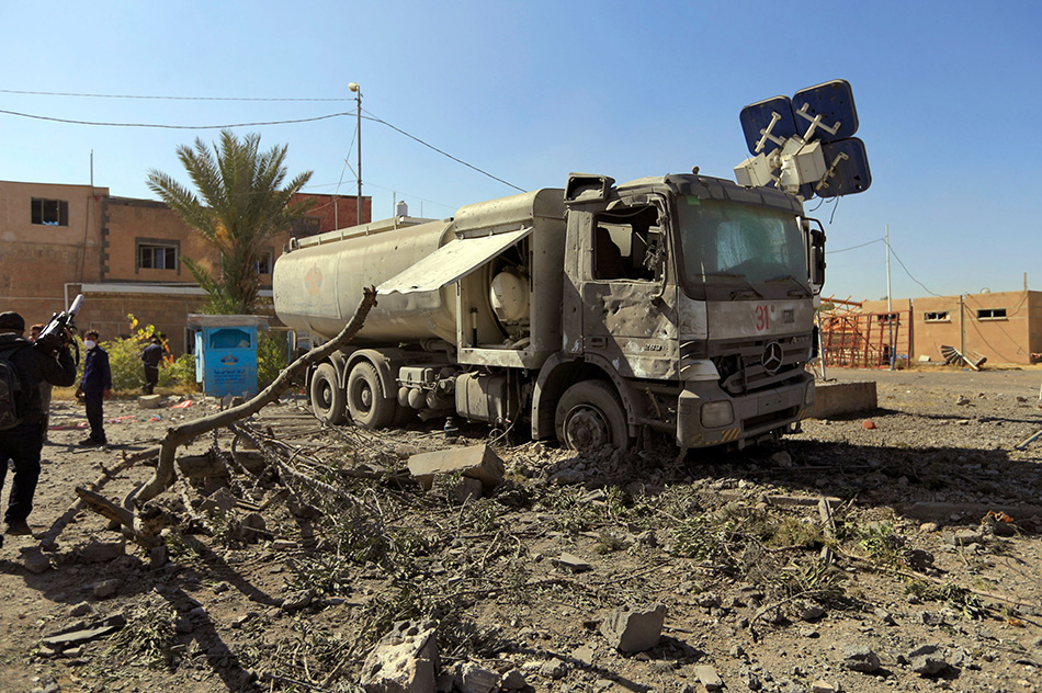 Serangan Udara di Bandara Sanaa Yaman