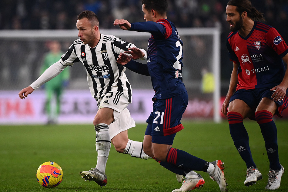 Juventus Menundukkan Cagliari 