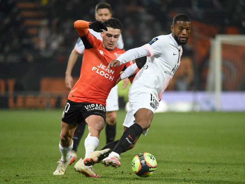 Icardi Selamatkan Les Parisiens