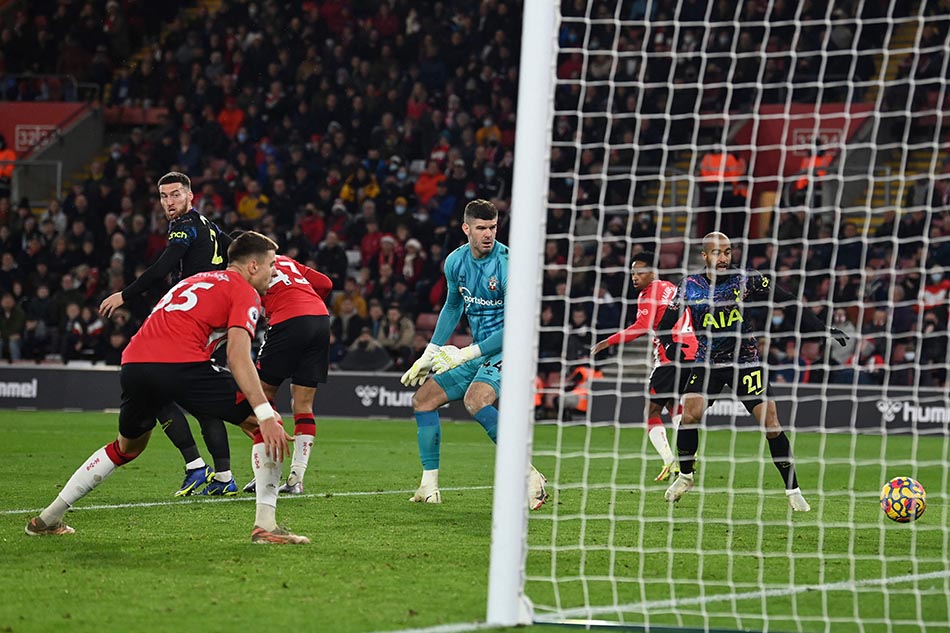 Southampton Vs Tottenham Imbang