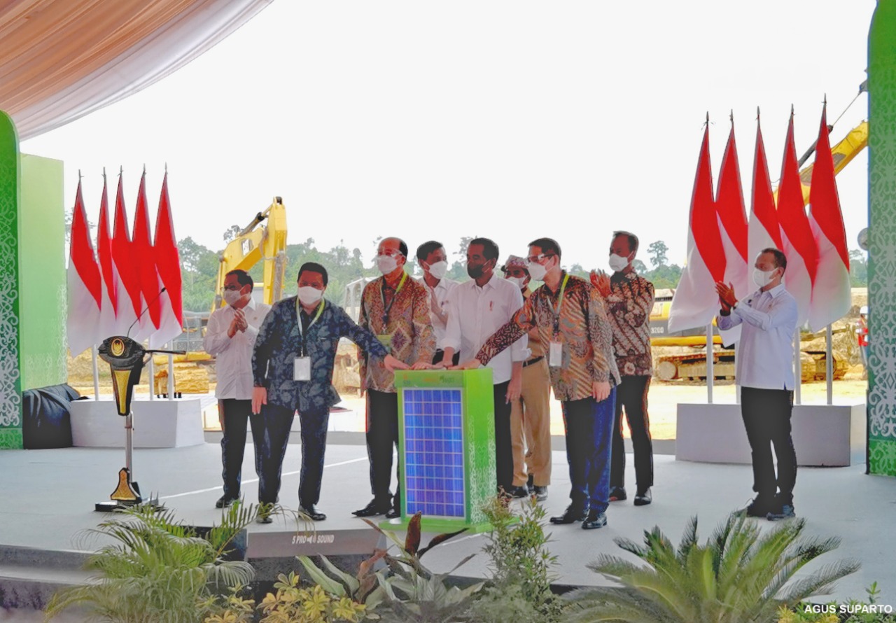 Presiden Jokowi Tinjau Pembangunan Kawasan Industri Hijau Indonesia 
