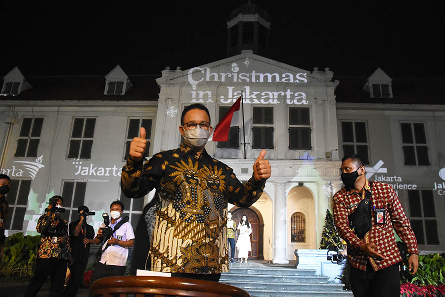 Gubernur Anies Baswedan Hadiri Perayaan Natal di Taman Fatahillah 